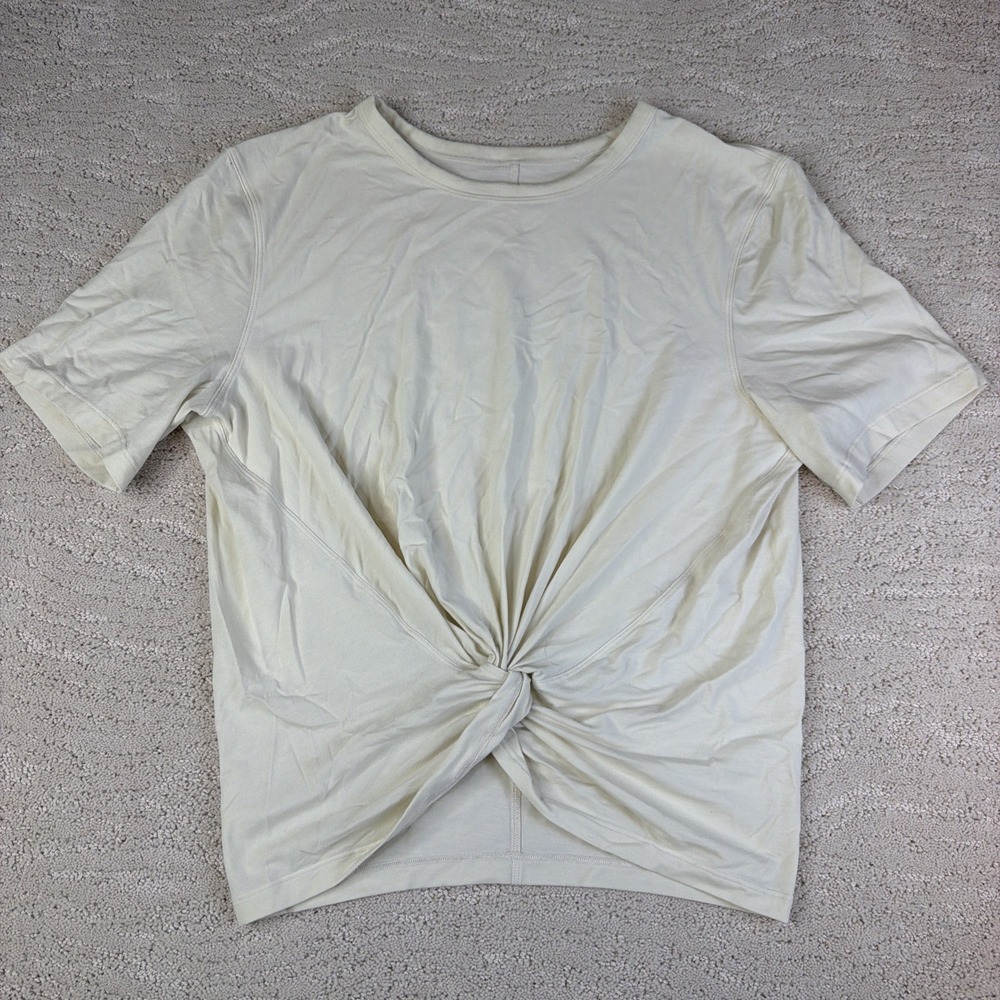 Women's Lululemon Size 6 Crescent Tshirt Tie Front Creamโ Athletic Basic